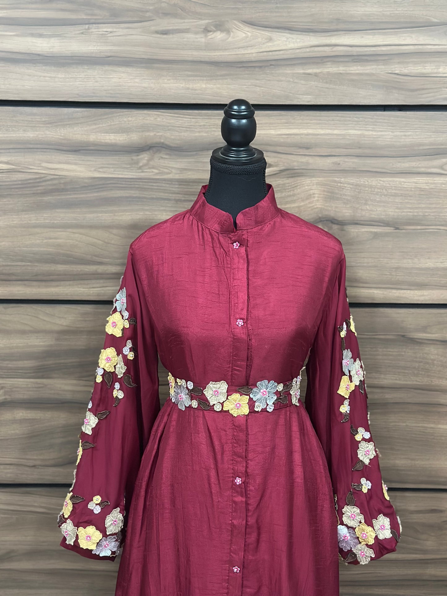 Frill & Flora